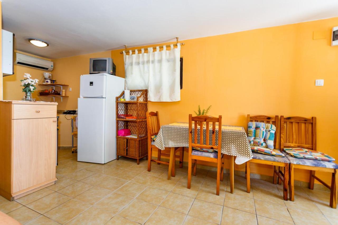 Apartmani Marica Risika Luaran gambar